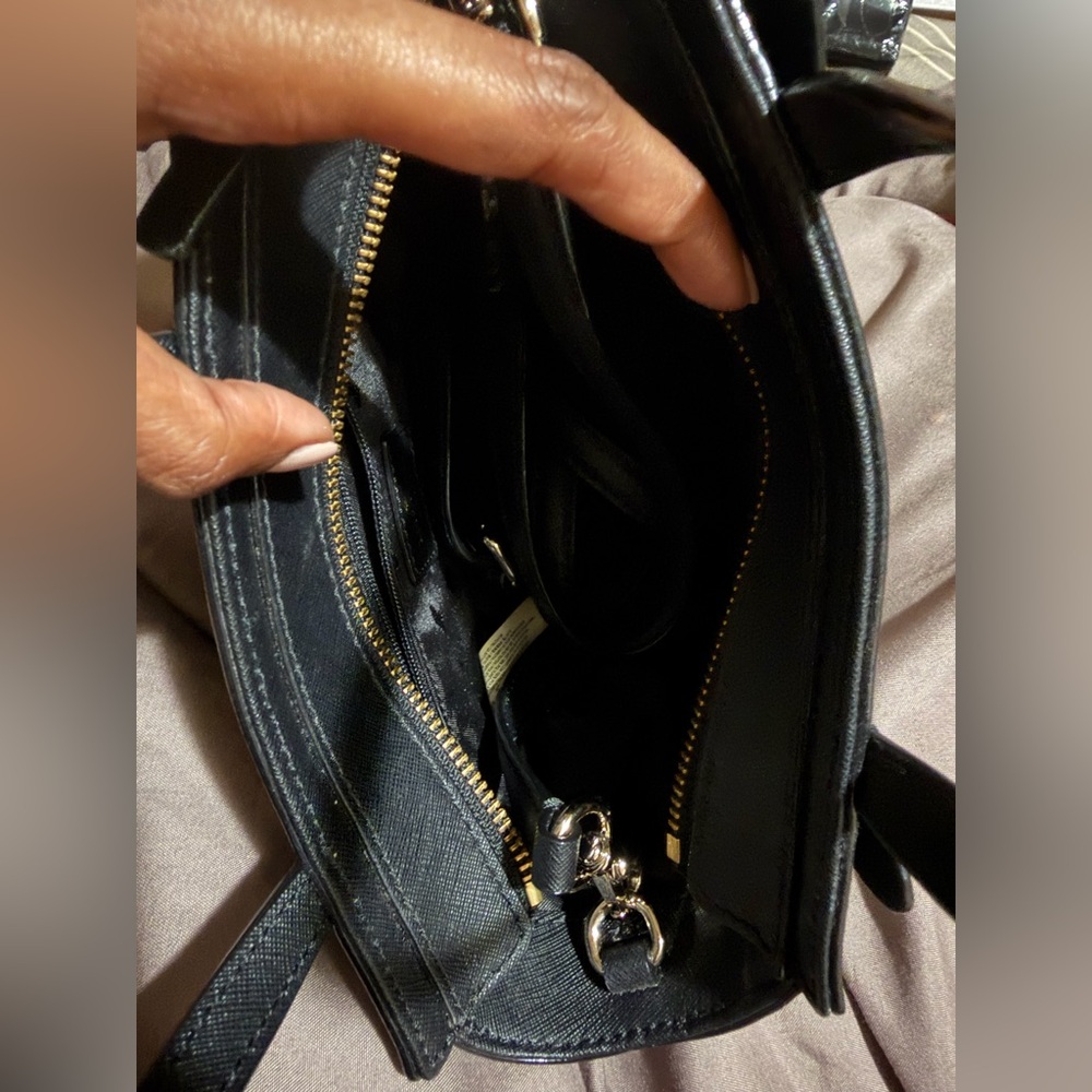 Kate Spade Purse - Picture 4 of 7